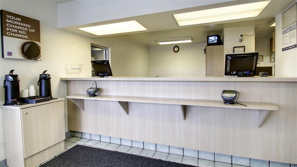 Motel 6 Manhattan Kansas Wnętrze zdjęcie