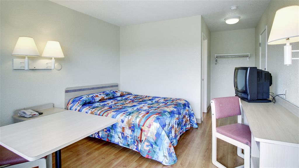 Motel 6 Manhattan Kansas Pokój zdjęcie